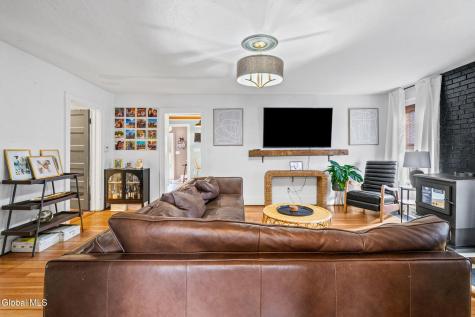 112 Gifford Valley Road Northville NY 12134