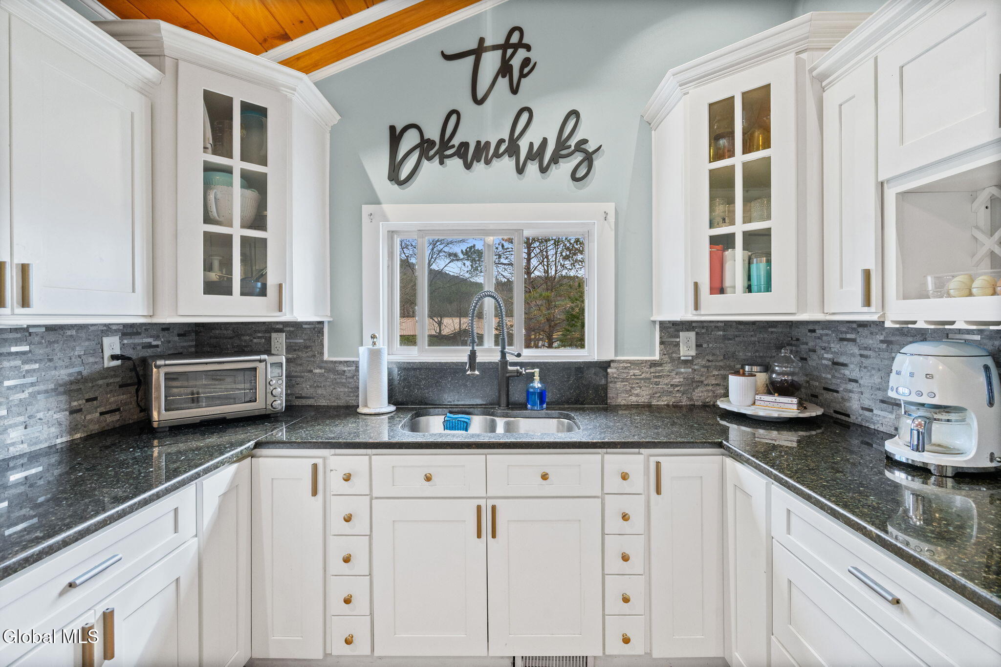 112 Gifford Valley Road Northville NY 12134