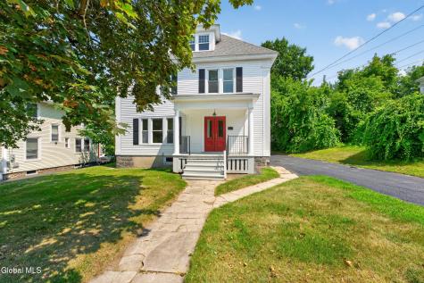 9 5th Avenue Gloversville NY 12078