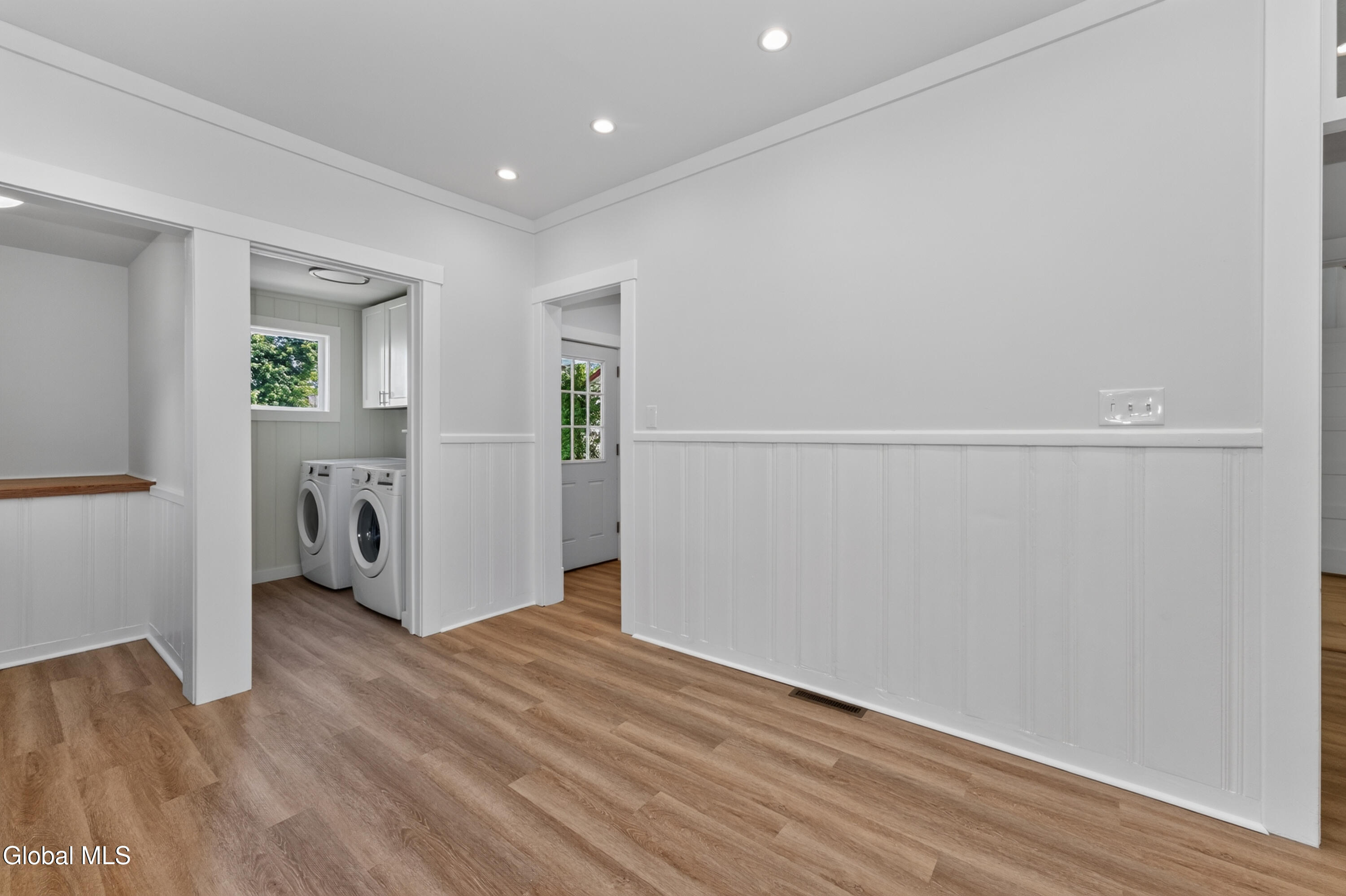 9 5th Avenue Gloversville NY 12078