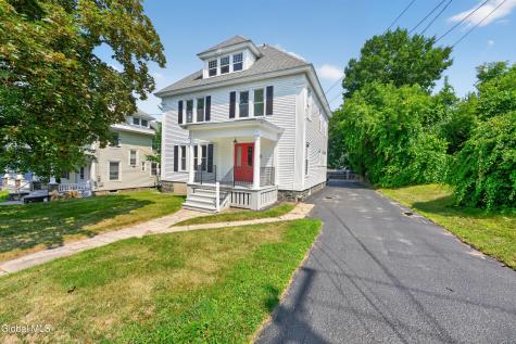 9 5th Avenue Gloversville NY 12078