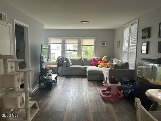9 5th Avenue Gloversville NY 12078