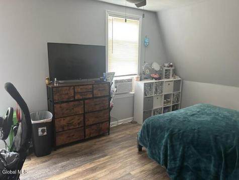 9 5th Avenue Gloversville NY 12078