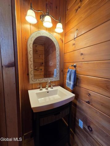 75 Hebron Moors Way Granville NY 12832