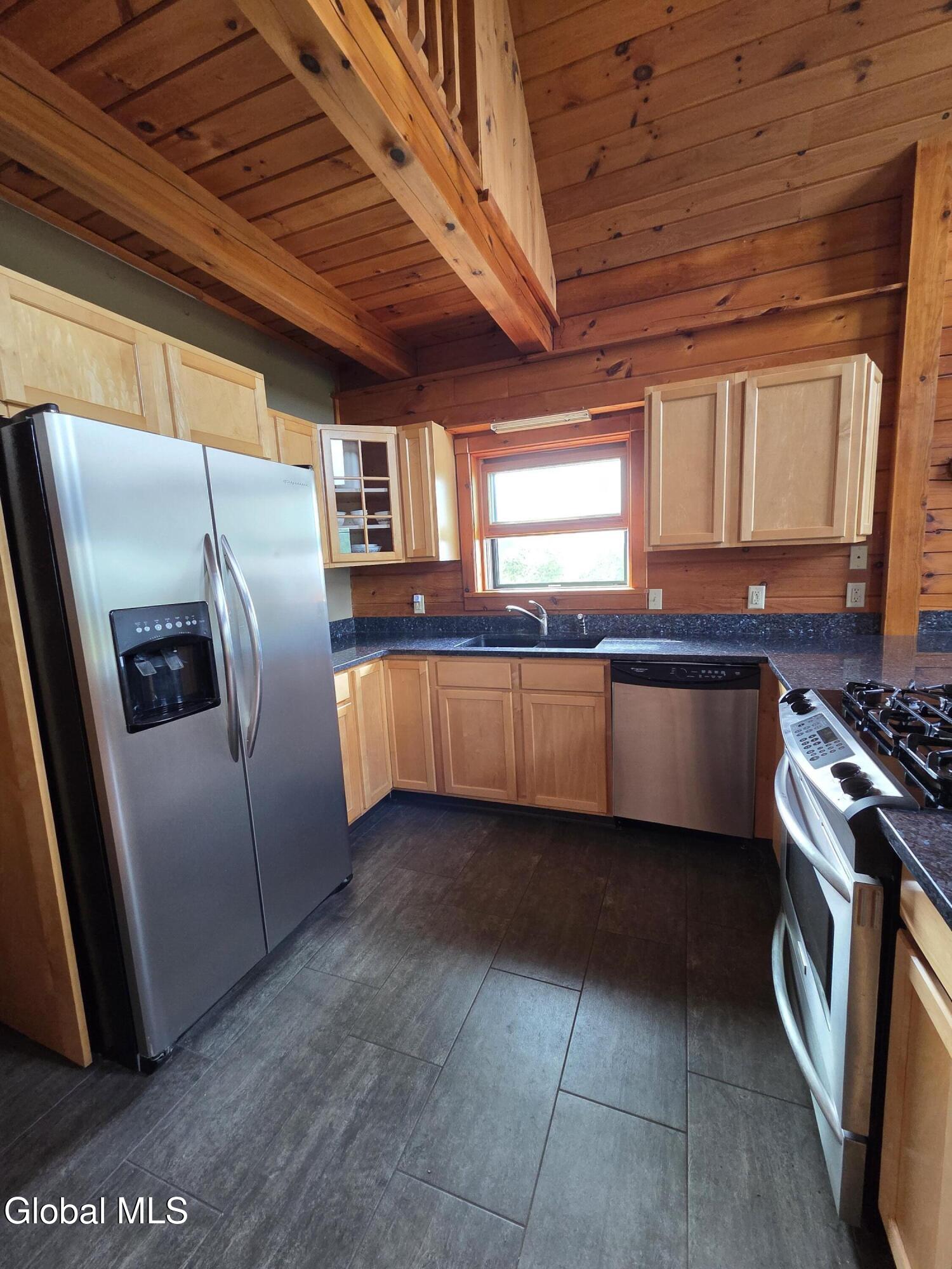 75 Hebron Moors Way Granville NY 12832