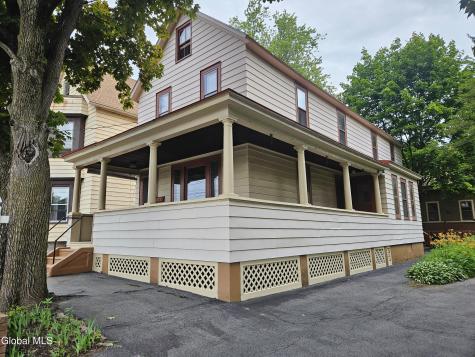8 Schonowee Avenue Scotia NY 12302