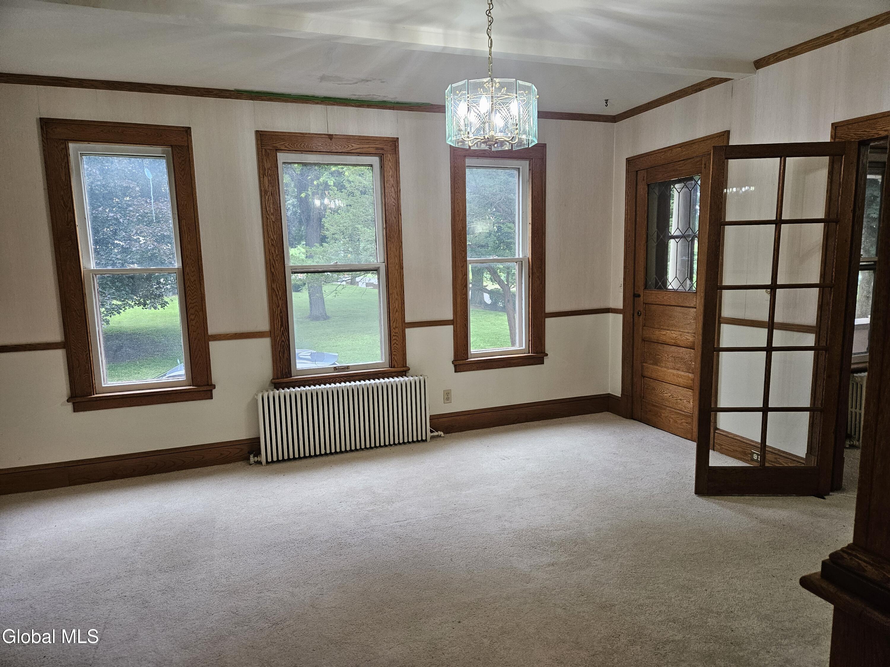 8 Schonowee Avenue Scotia NY 12302