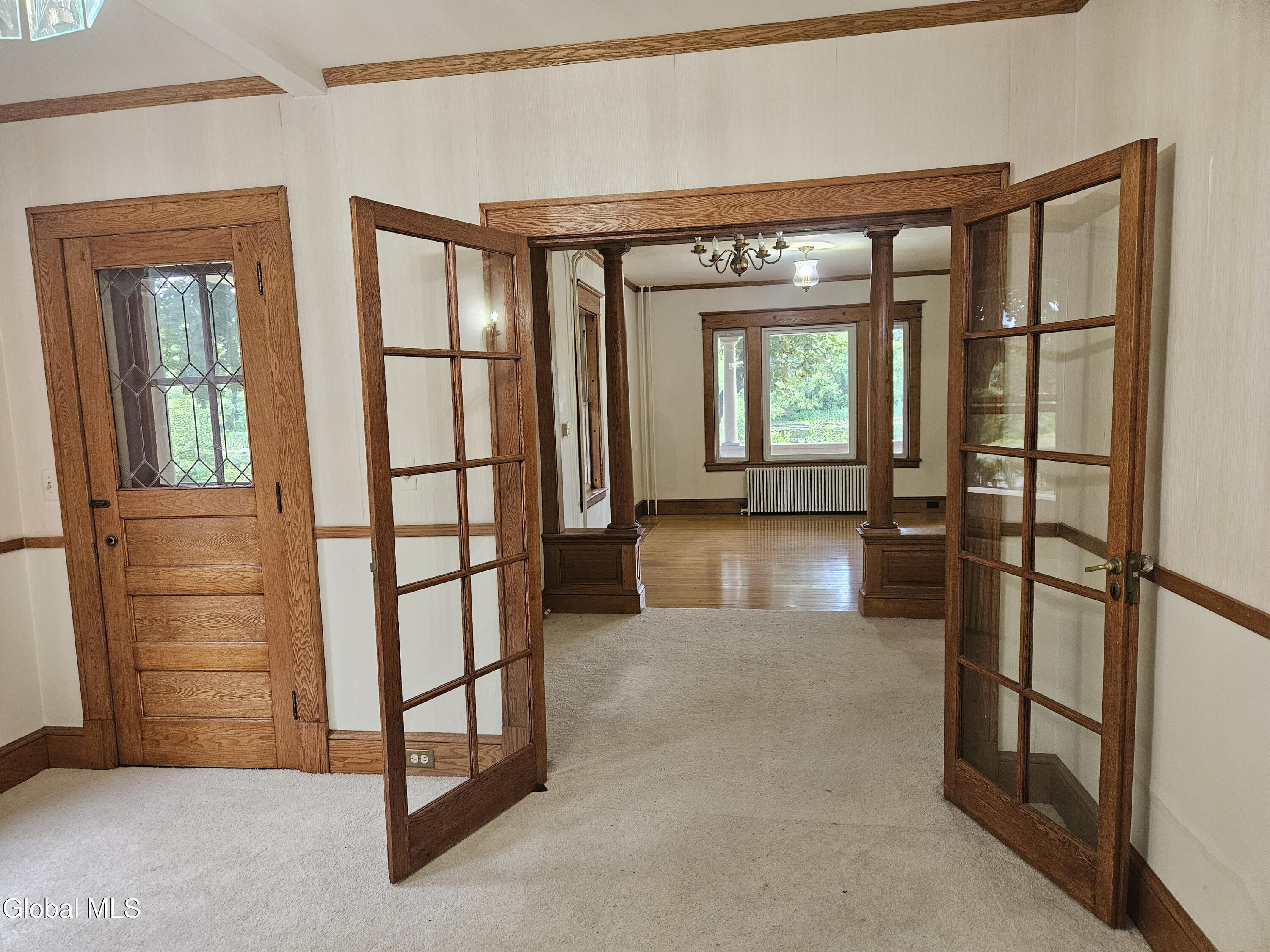 8 Schonowee Avenue Scotia NY 12302