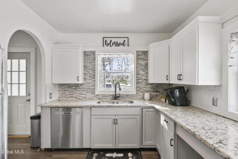 12 Lawndale Avenue Schenectady NY 12306