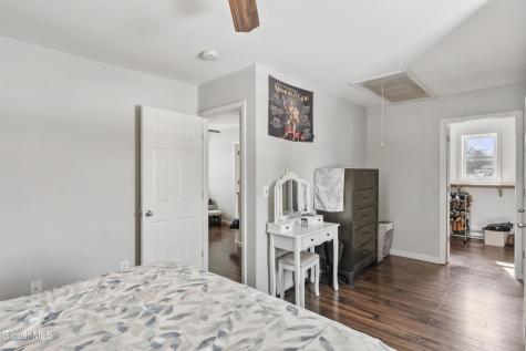 12 Lawndale Avenue Schenectady NY 12306