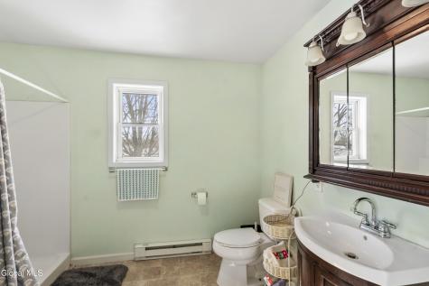 12 Lawndale Avenue Schenectady NY 12306
