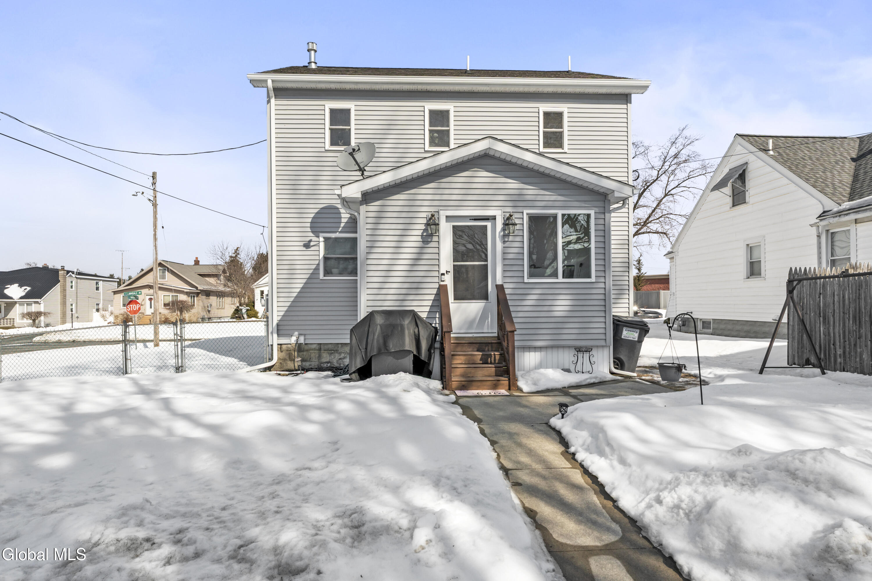 12 Lawndale Avenue Schenectady NY 12306