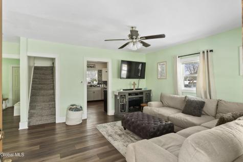 12 Lawndale Avenue Schenectady NY 12306