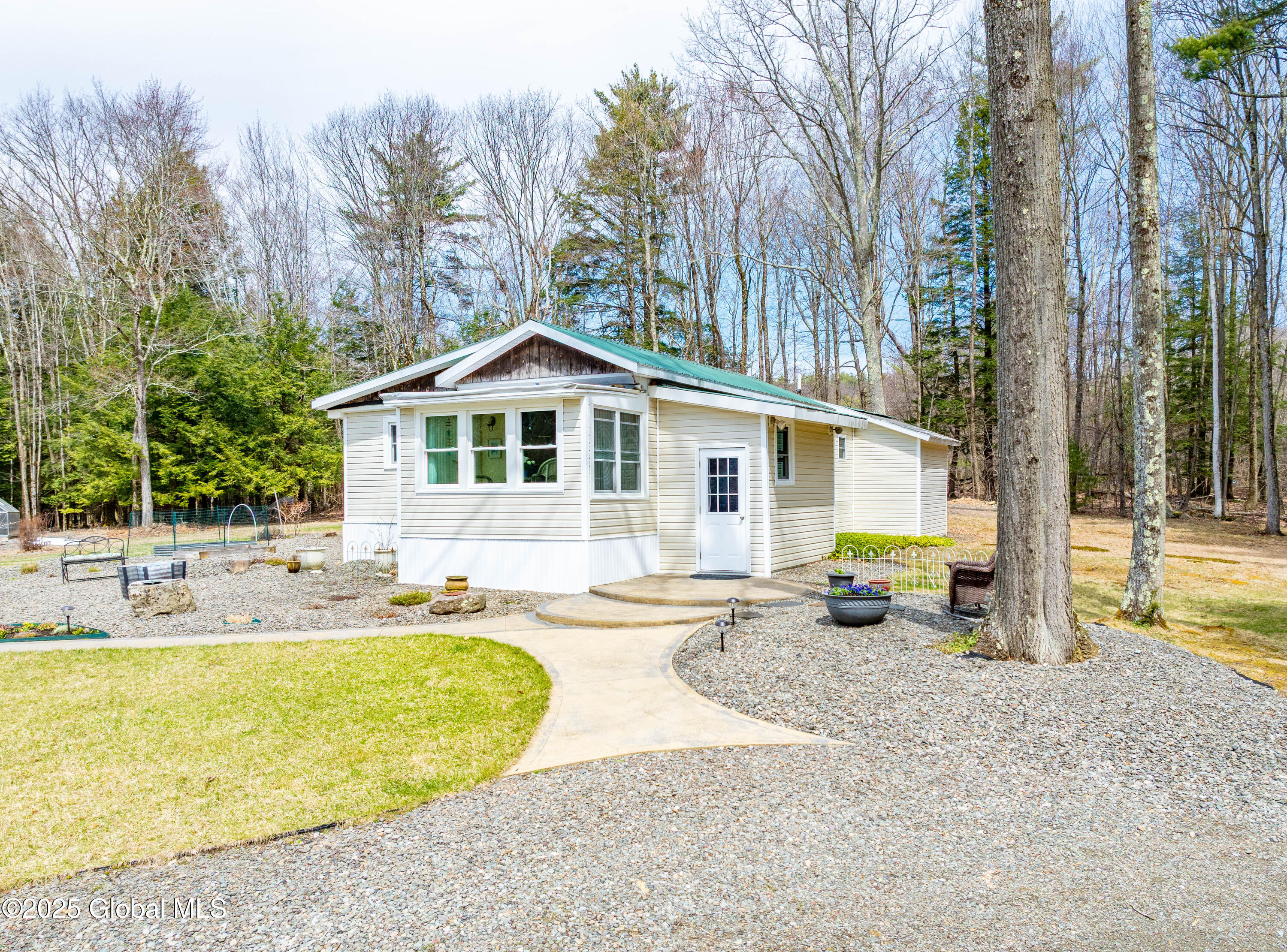 77 Davitt Lake Road Averill Park NY 12018