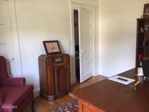 484 Kenwood Avenue Delmar NY 12054