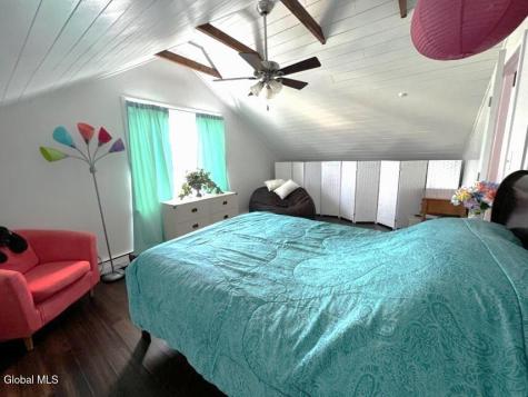 484 Kenwood Avenue Delmar NY 12054