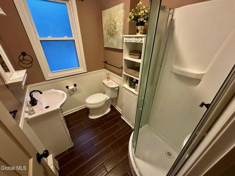 484 Kenwood Avenue Delmar NY 12054