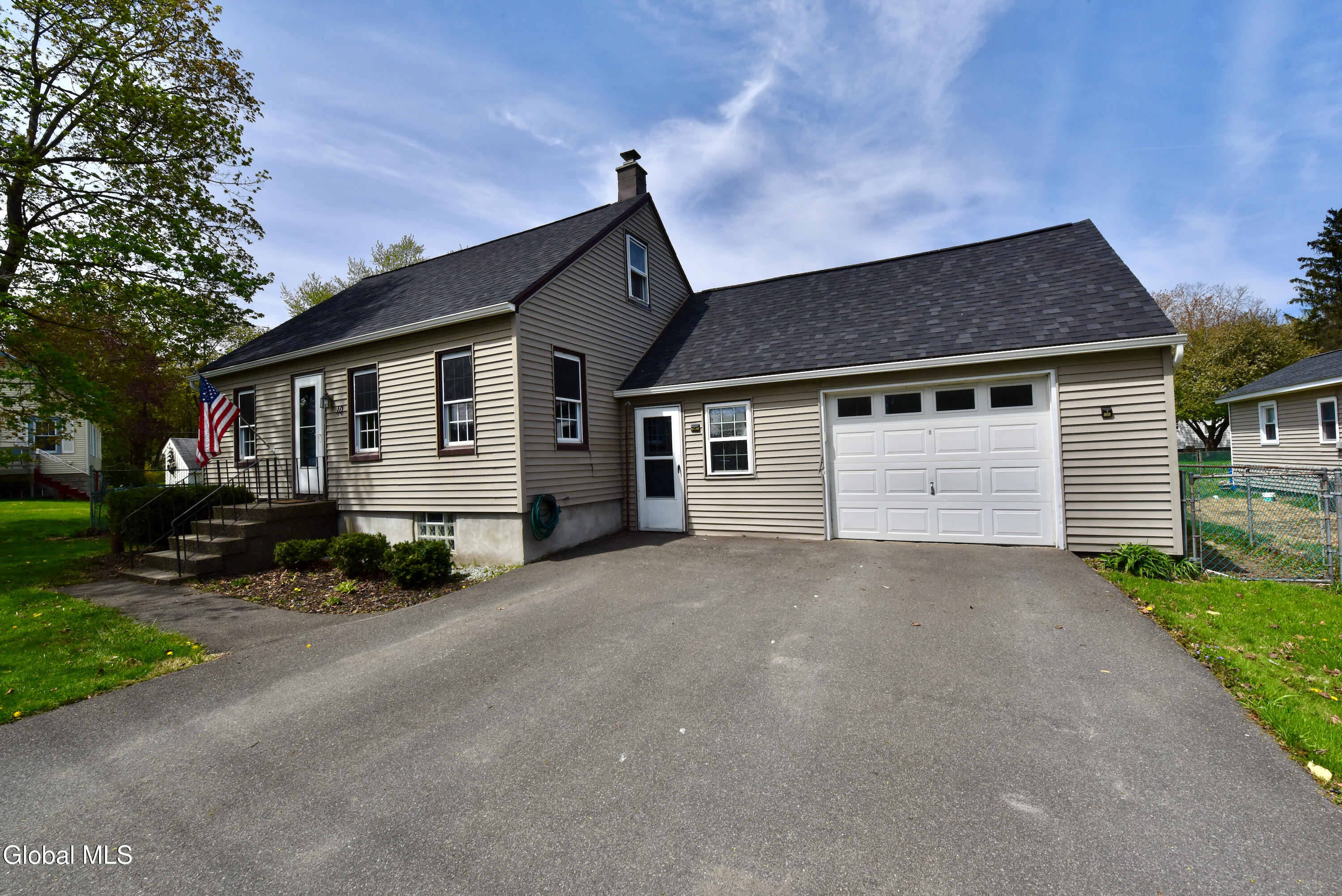 10 Koon Street Wynantskill NY 12198