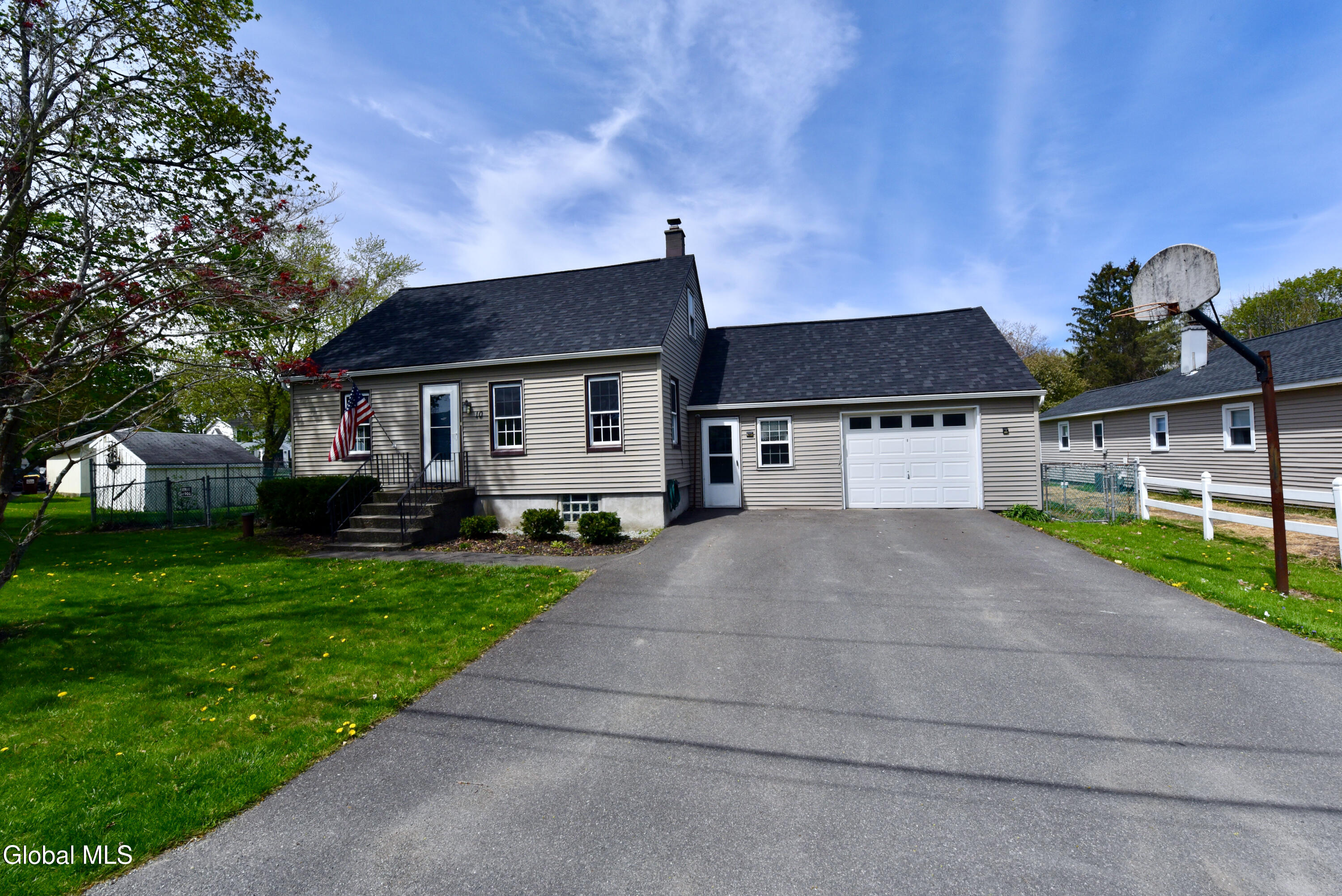 10 Koon Street Wynantskill NY 12198