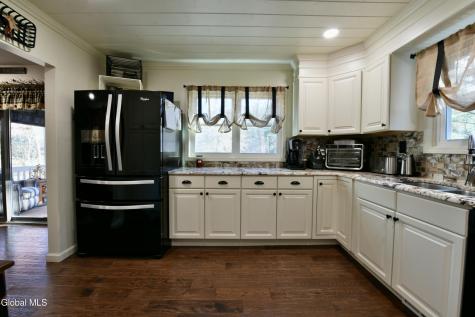 10 Lakeside Estate Corinth NY 12822