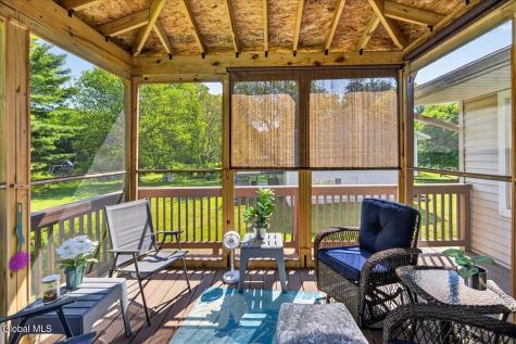 12 Cherry Lane Clifton Park NY 12065