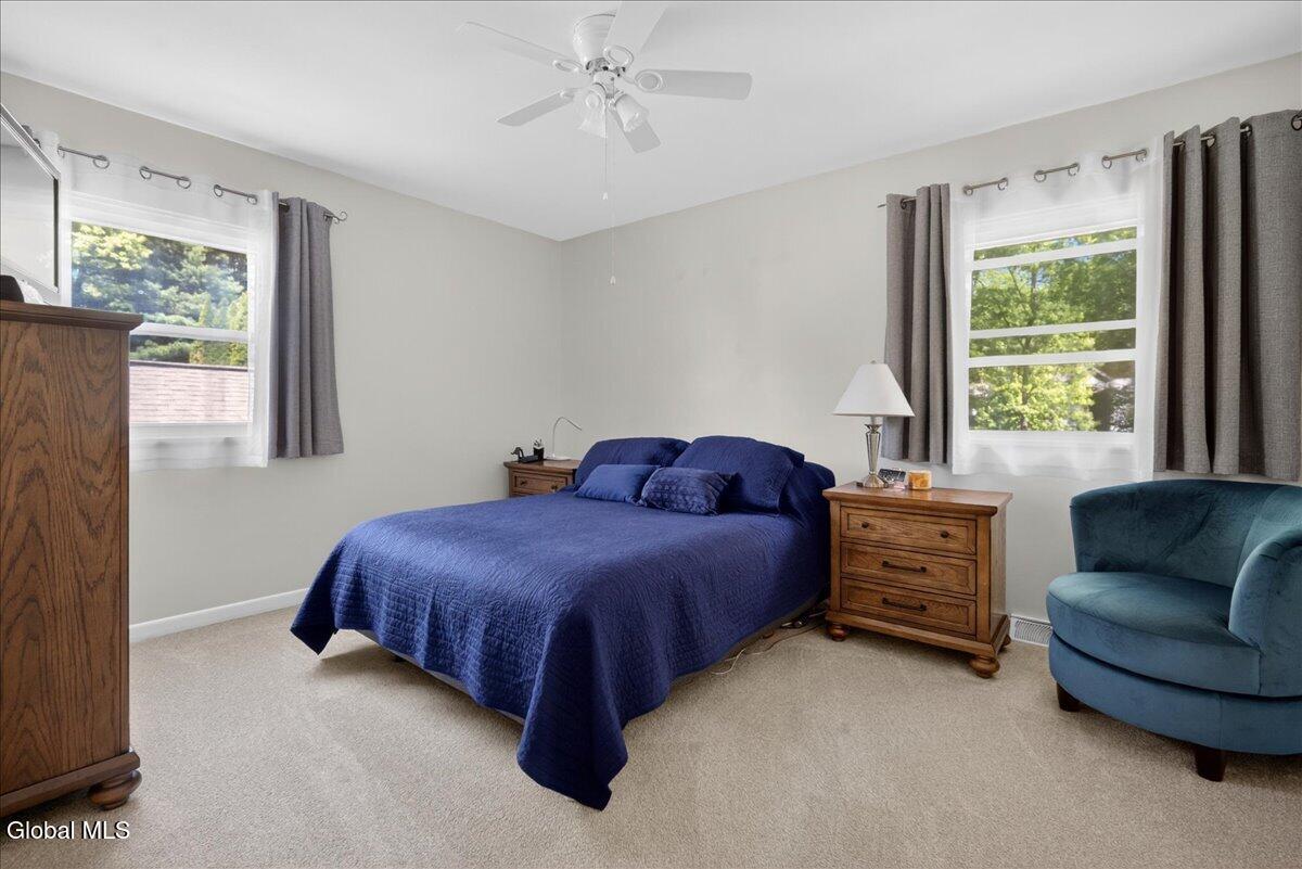 12 Cherry Lane Clifton Park NY 12065