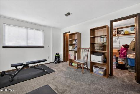 12 Cherry Lane Clifton Park NY 12065