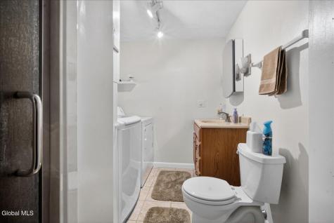 12 Cherry Lane Clifton Park NY 12065