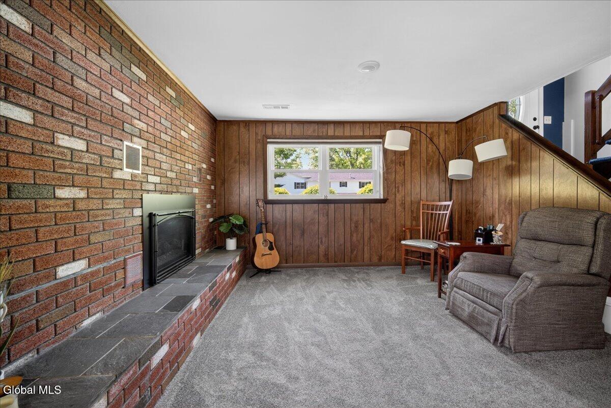 12 Cherry Lane Clifton Park NY 12065