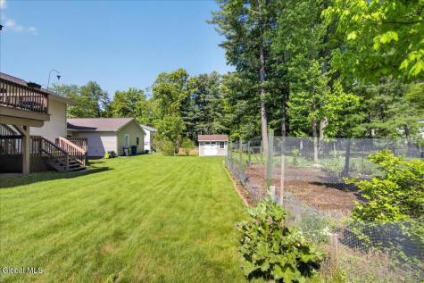 12 Cherry Lane Clifton Park NY 12065