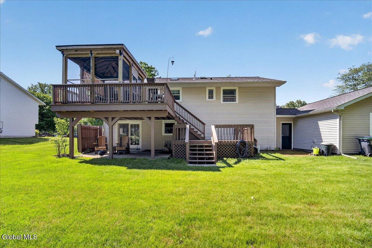 12 Cherry Lane Clifton Park NY 12065