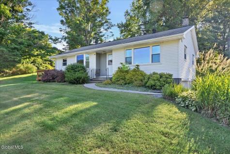 45 Garfield Road Poestenkill NY 12140