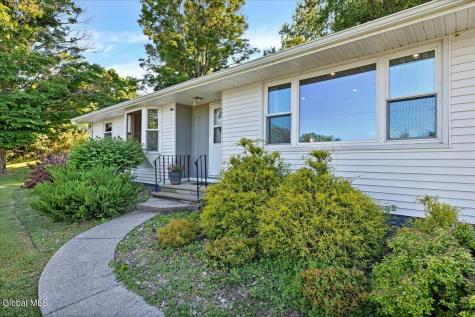 45 Garfield Road Poestenkill NY 12140
