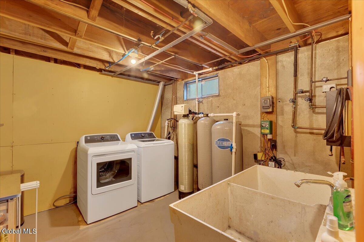 45 Garfield Road Poestenkill NY 12140