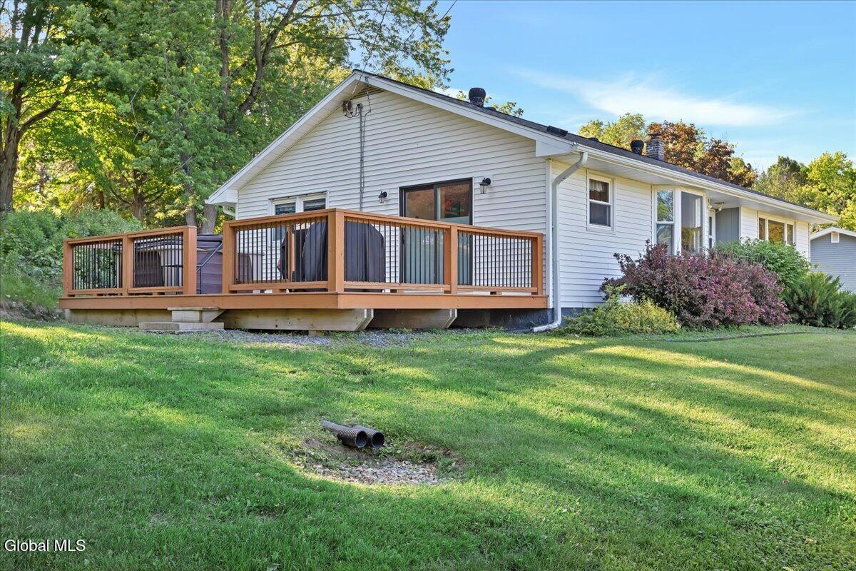 45 Garfield Road Poestenkill NY 12140