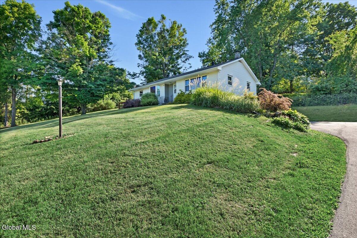 45 Garfield Road Poestenkill NY 12140