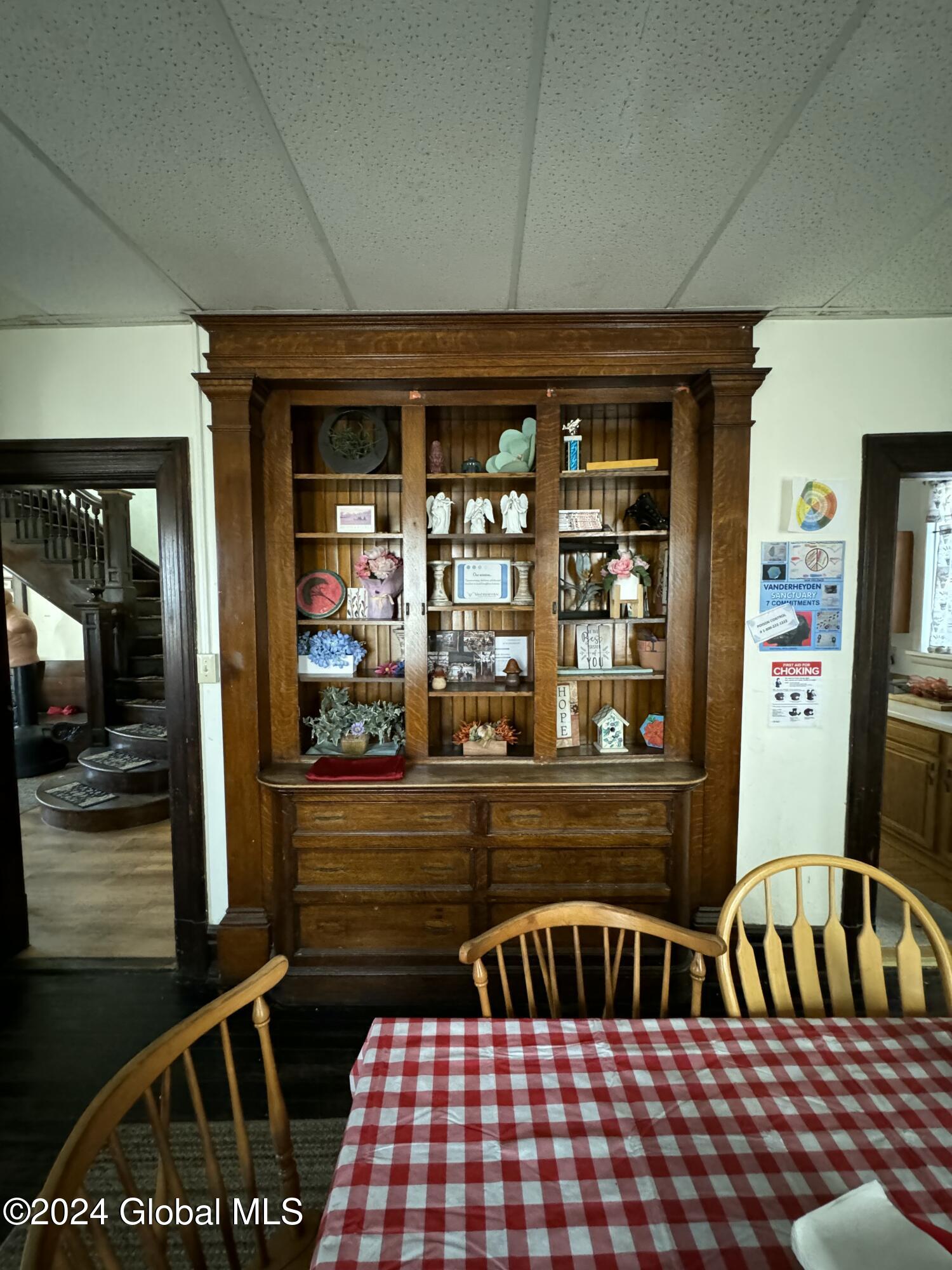 7 Collins Avenue Troy NY 12180