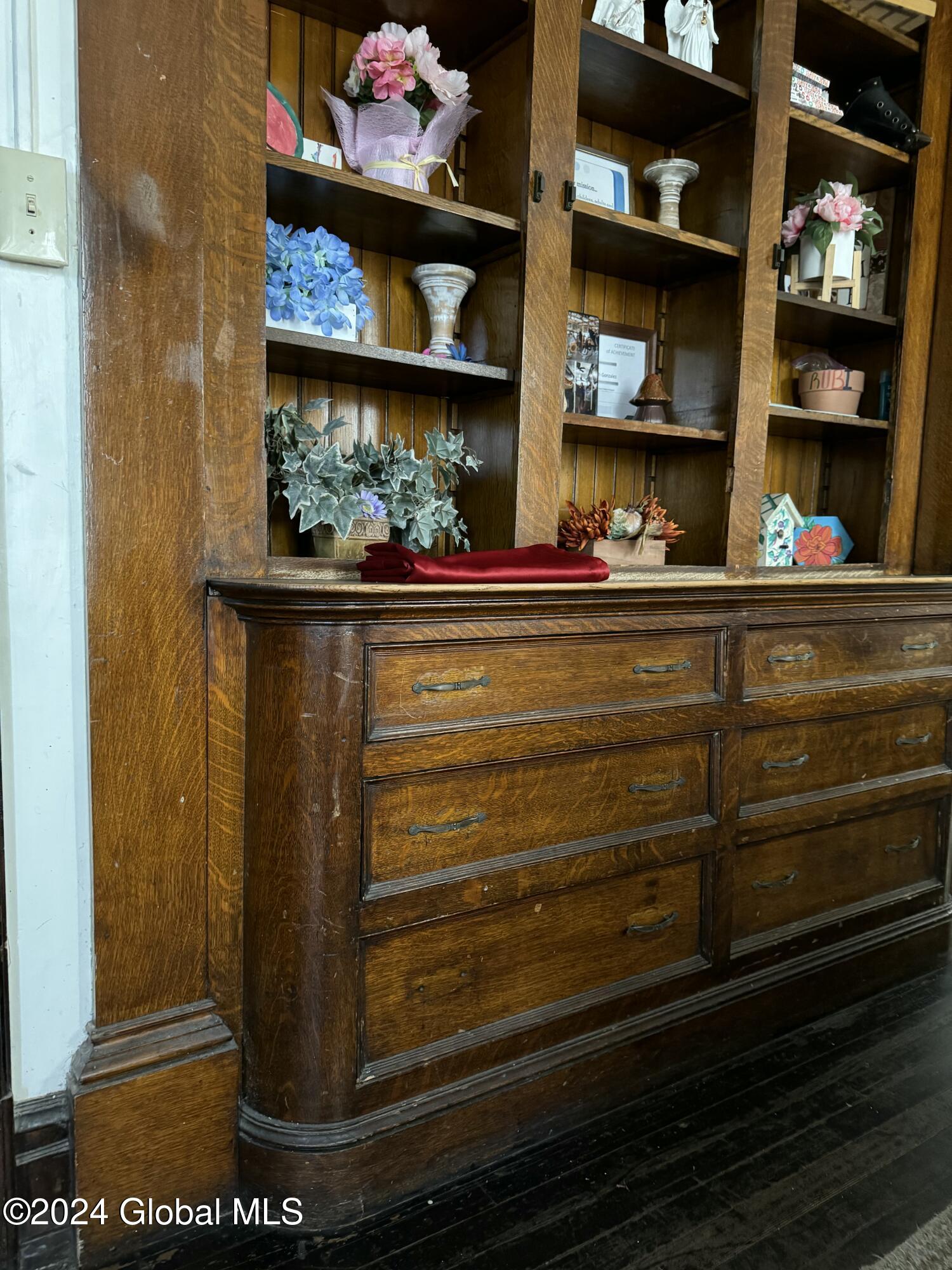7 Collins Avenue Troy NY 12180
