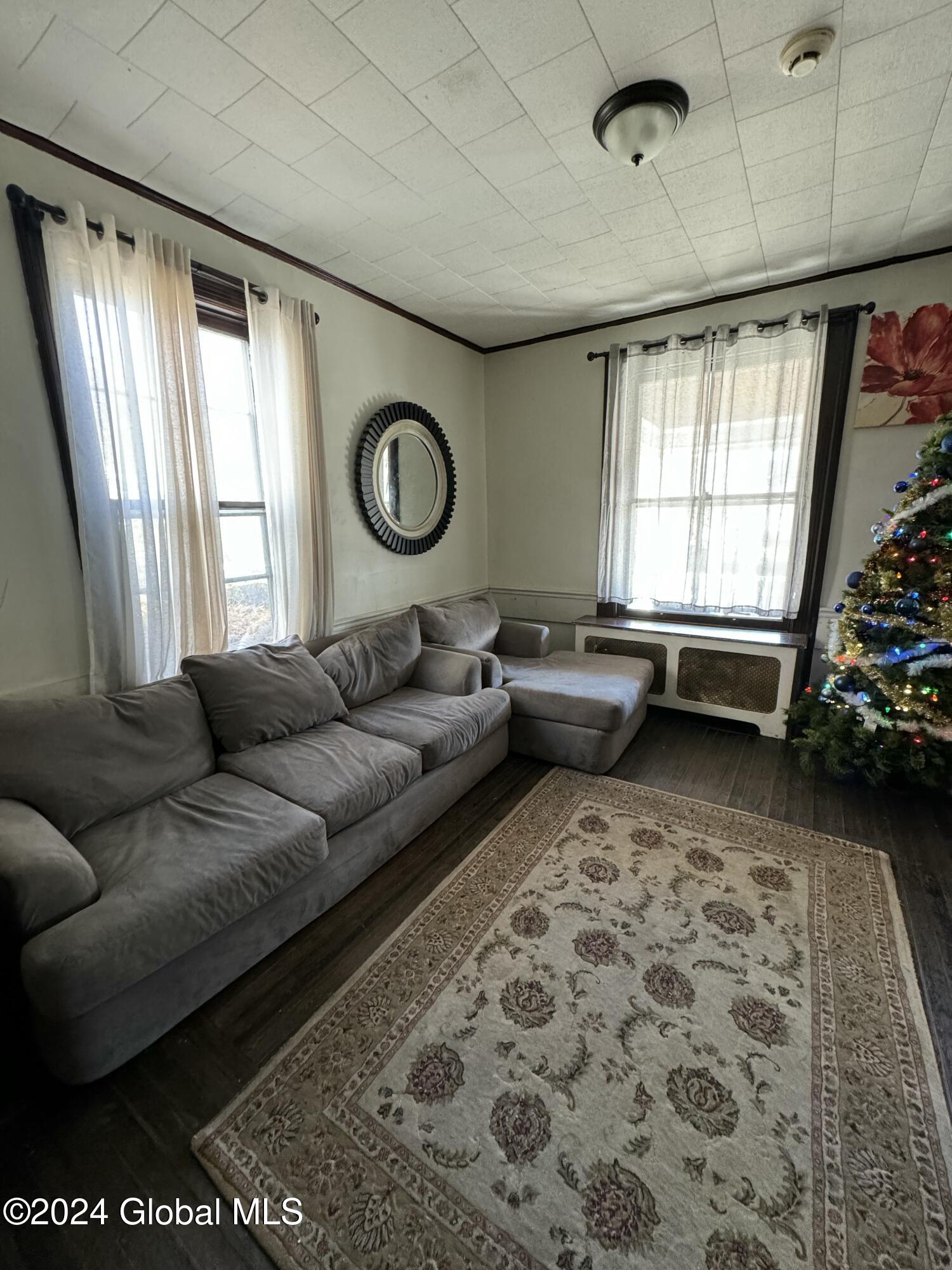 7 Collins Avenue Troy NY 12180