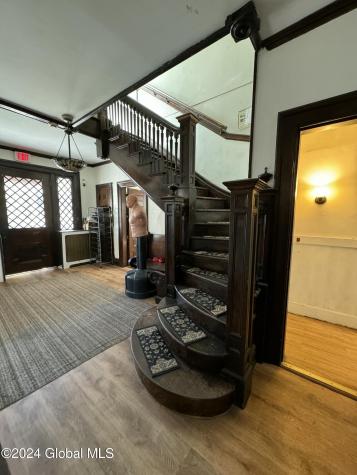 7 Collins Avenue Troy NY 12180