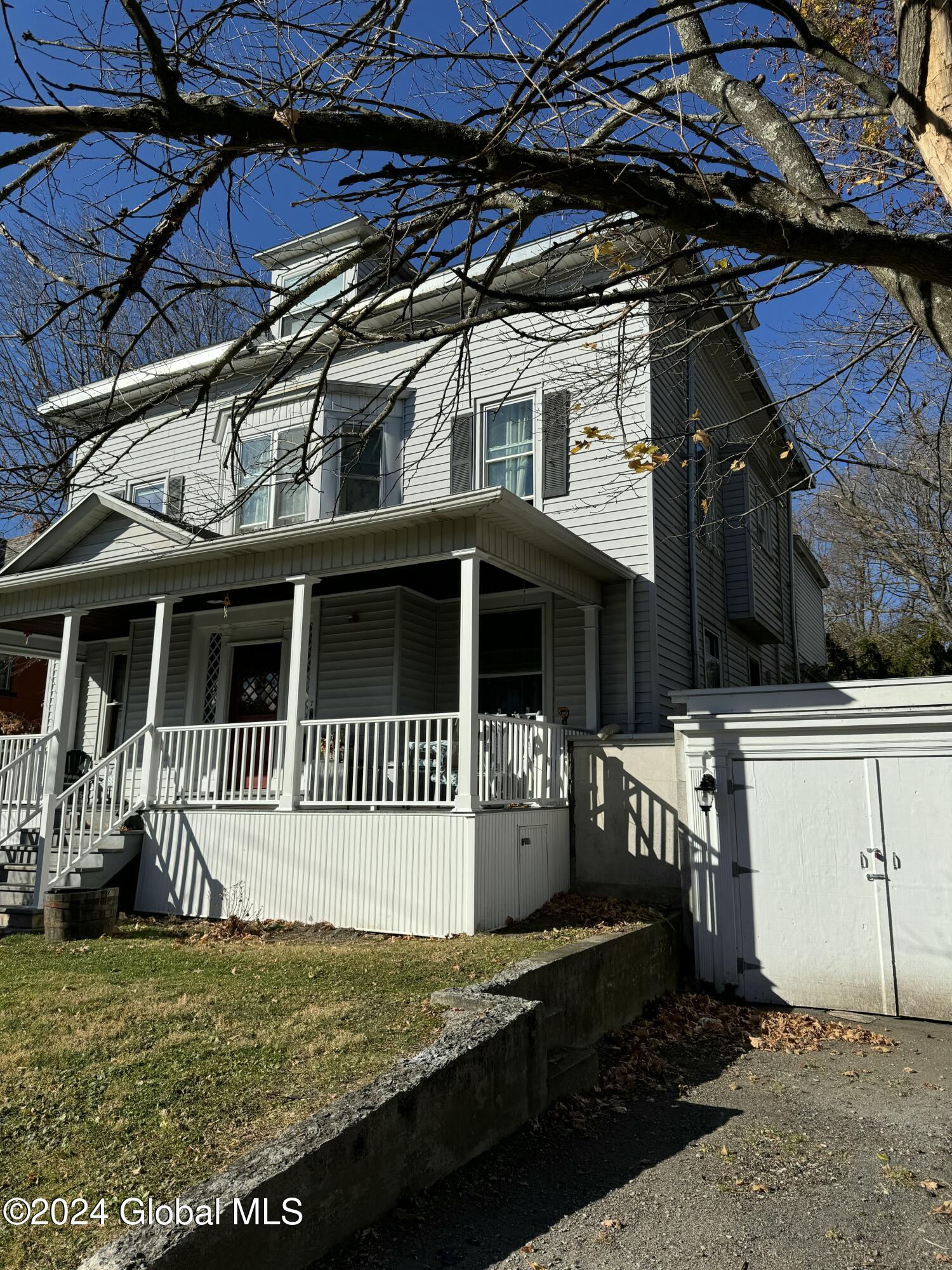 7 Collins Avenue Troy NY 12180
