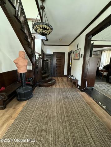 7 Collins Avenue Troy NY 12180