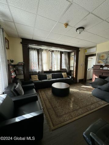 7 Collins Avenue Troy NY 12180