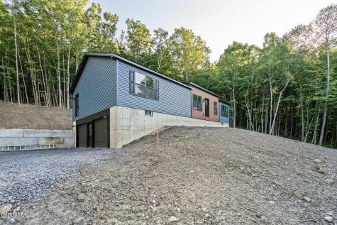 727 Irish Hill Road Berne NY 12023