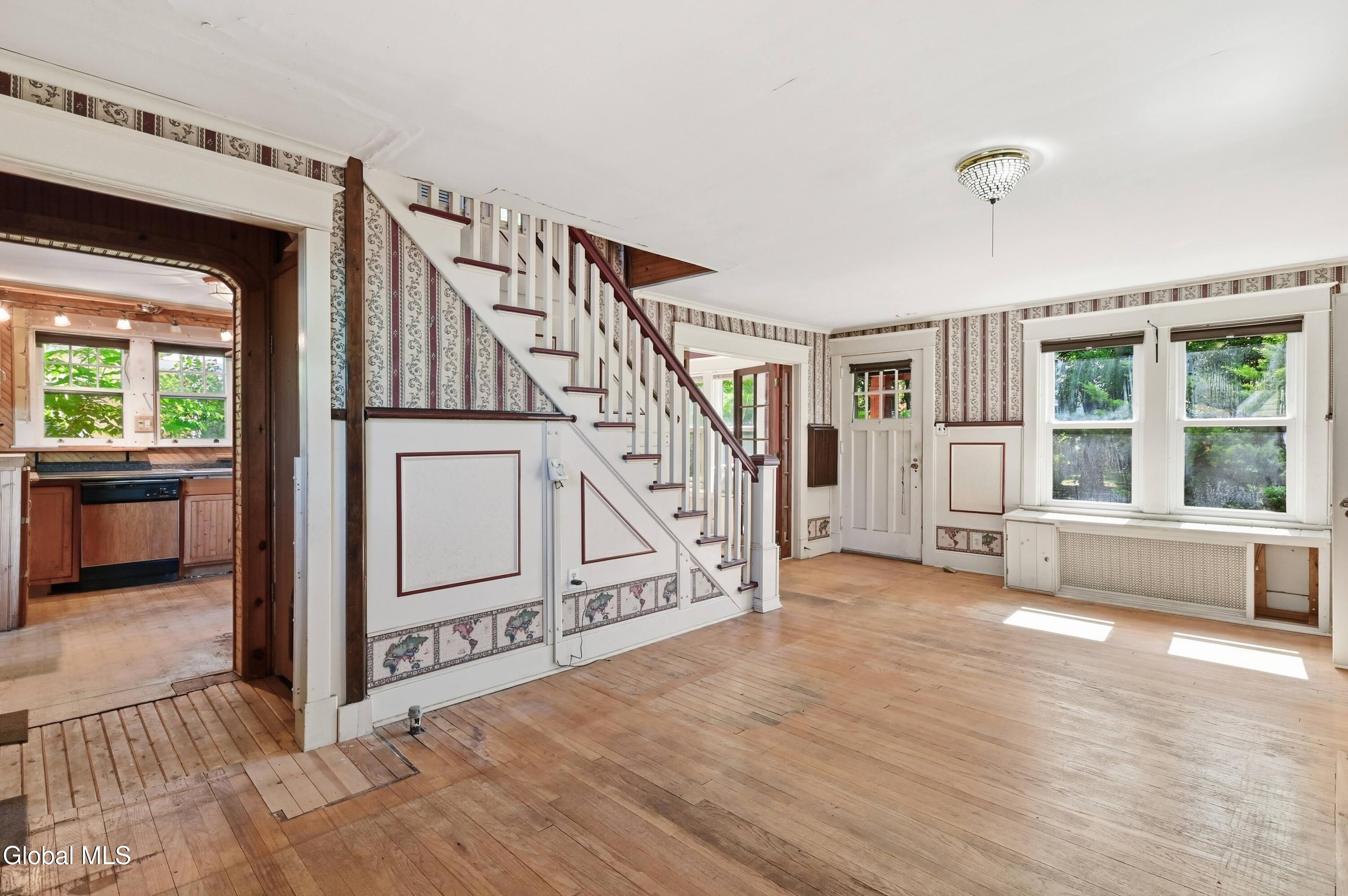233 N Ballston Avenue Scotia NY 12302