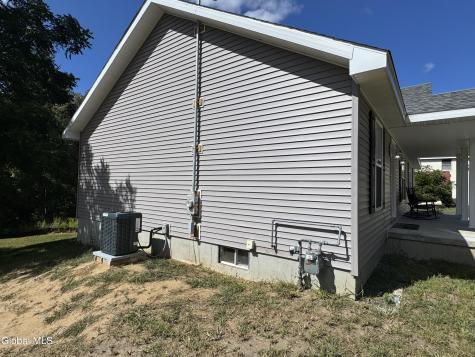 152 Ingersoll Road Saratoga Springs NY 12866