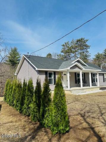 152 Ingersoll Road Saratoga Springs NY 12866