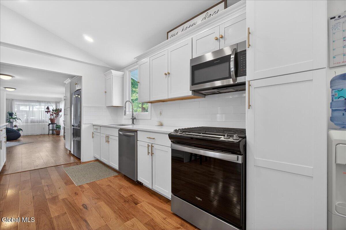 108 Governor Drive Glenville NY 12302