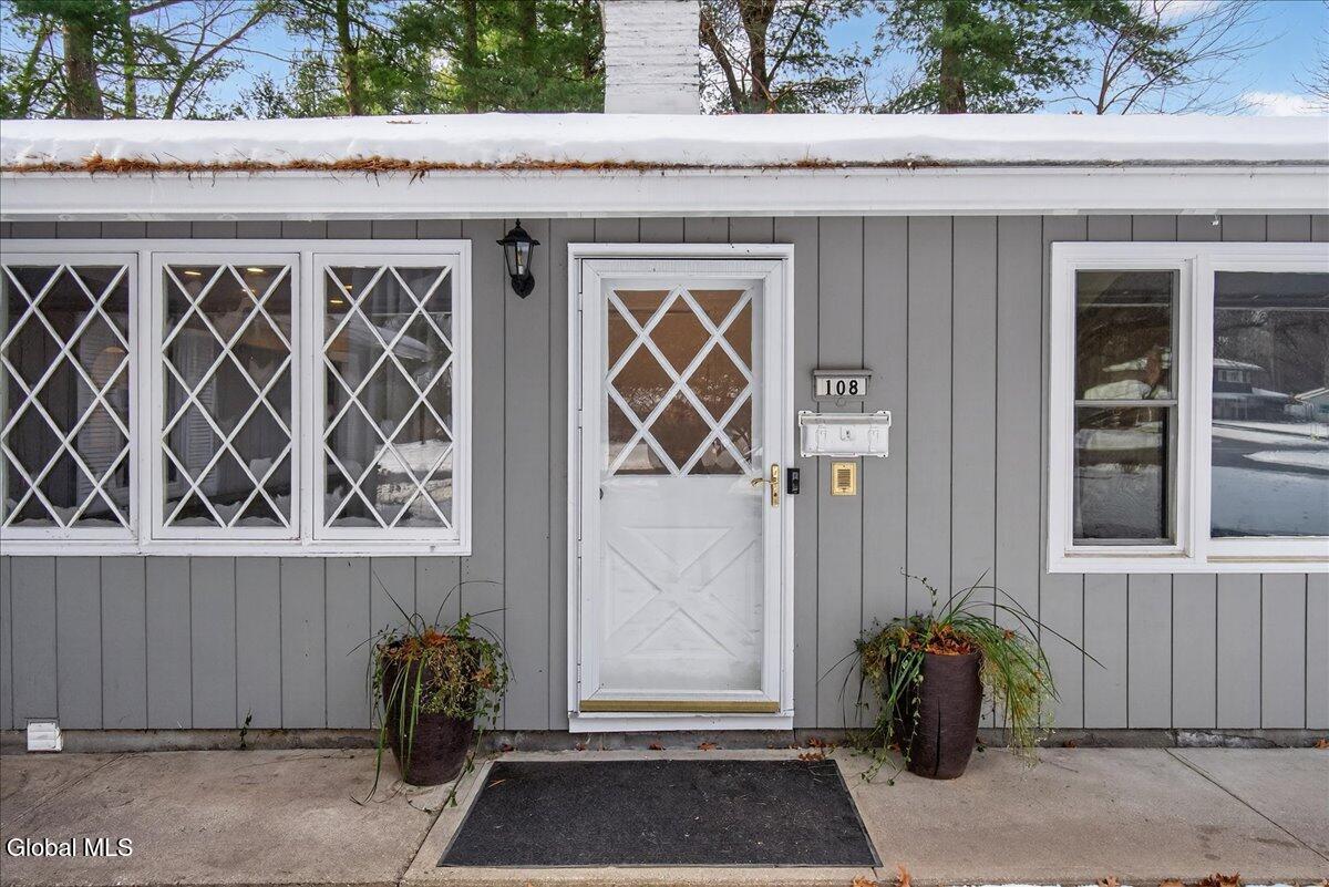 108 Governor Drive Glenville NY 12302