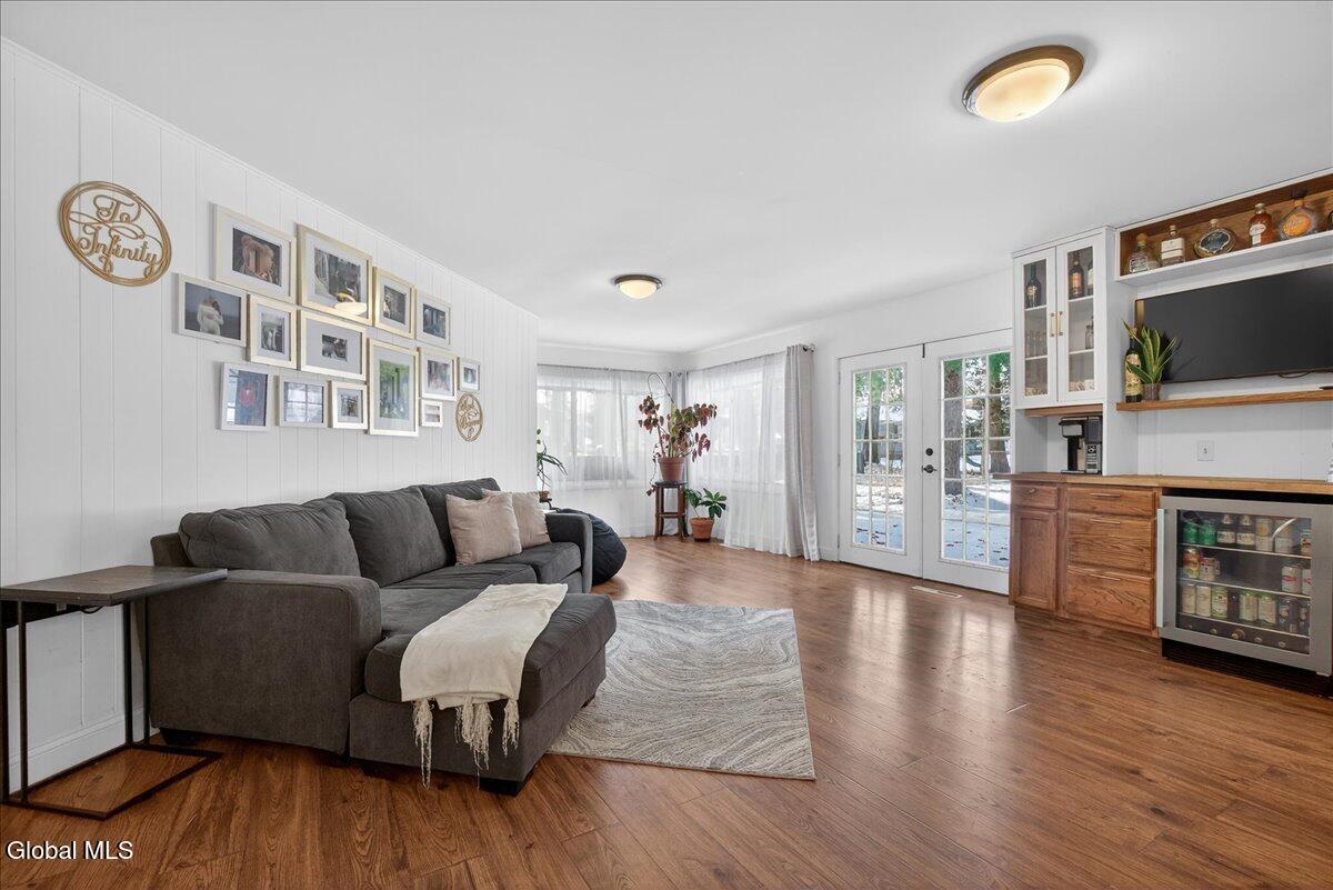 108 Governor Drive Glenville NY 12302